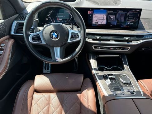 Used 2023 BMW X7 xDrive40i w/ M Sport Package image 54