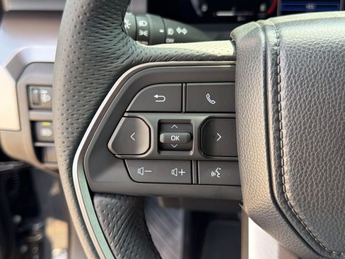 New 2026 Toyota Tacoma TRD Off-Road AWD/4WD image 15