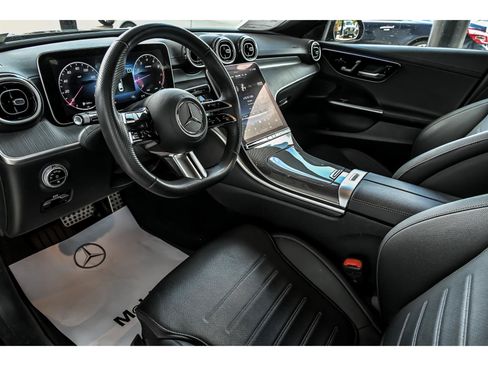 Used 2023 Mercedes-Benz C 300 4MATIC Sedan image 4