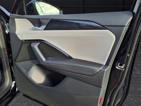 New 2026 Volkswagen Tiguan SE R-Line image 20