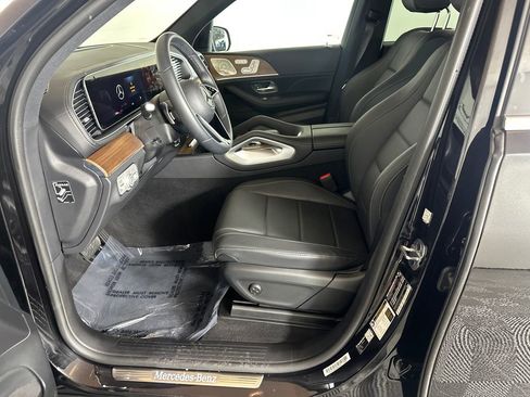 Certified 2026 Mercedes-Benz GLE 350 4MATIC image 9