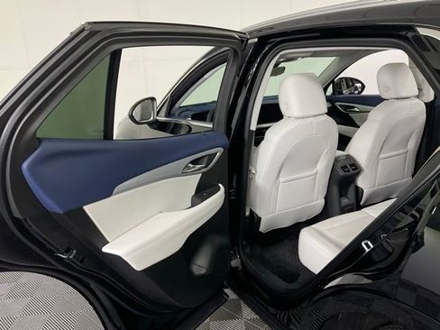 Used 2024 Buick Envision Avenir AWD/4WD image 26