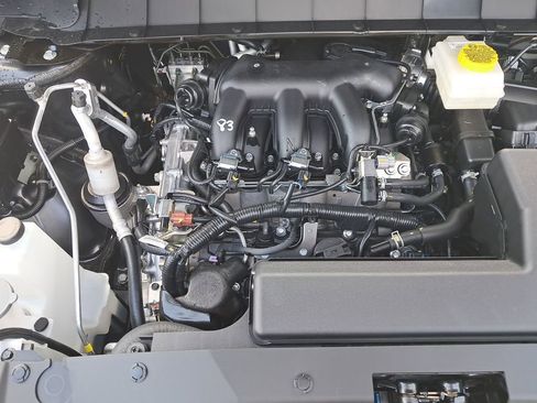 New 2026 Nissan Pathfinder SL w/ Lighting Package AWD/4WD image 23