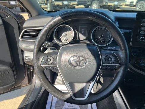 Used 2024 Toyota Camry LE image 28