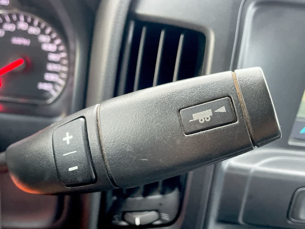 Used 2019 Chevrolet Silverado 2500 W/T AWD/4WD image 23