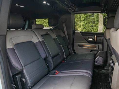 Used 2025 GMC Hummer EV 3X w/ Extreme Off-Road Package AWD/4WD image 49