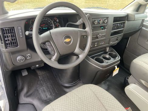 New 2024 Chevrolet Express 3500 w/ Power Convenience Package image 10