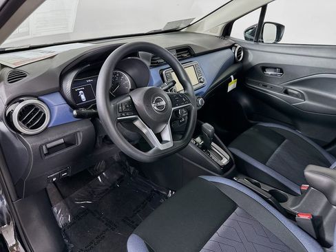 Used 2025 Nissan Versa SV w/ Trunk Package FWD image 14
