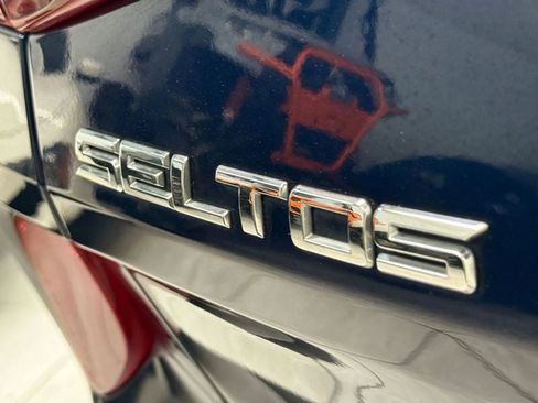 Used 2021 Kia Seltos S image 14