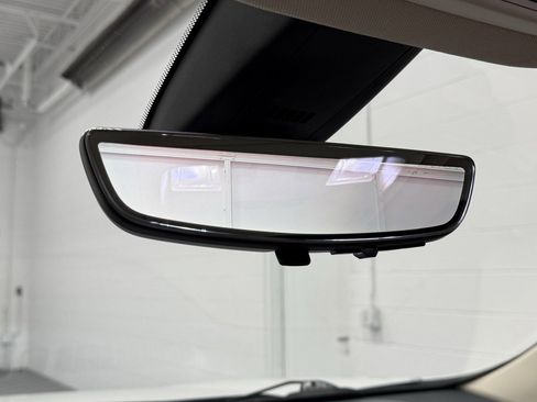 Used 2020 GMC Acadia Denali image 28