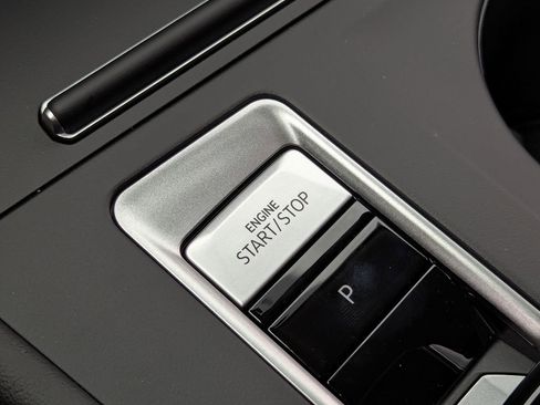 New 2026 Volkswagen Atlas SE AWD/4WD image 15
