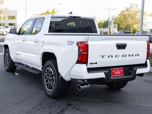 New 2026 Toyota Tacoma TRD Sport AWD/4WD image 6