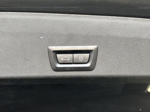 Used 2024 BMW XM AWD/4WD image 28