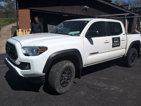Used 2023 Toyota Tacoma SR5 w/ SX Package image 3