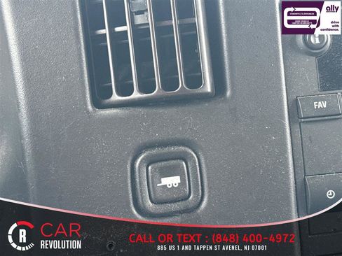 Used 2020 Chevrolet Express 3500 LS RWD image 18