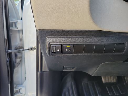 Certified 2024 Toyota Corolla LE FWD image 15