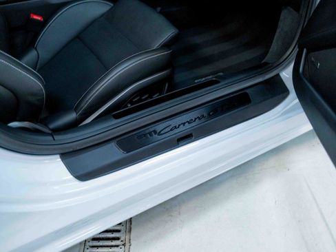 Used 2024 Porsche 911 Carrera GTS image 48
