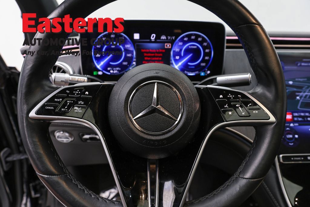 Used 2023 Mercedes-Benz EQS 450+ SUV image 12