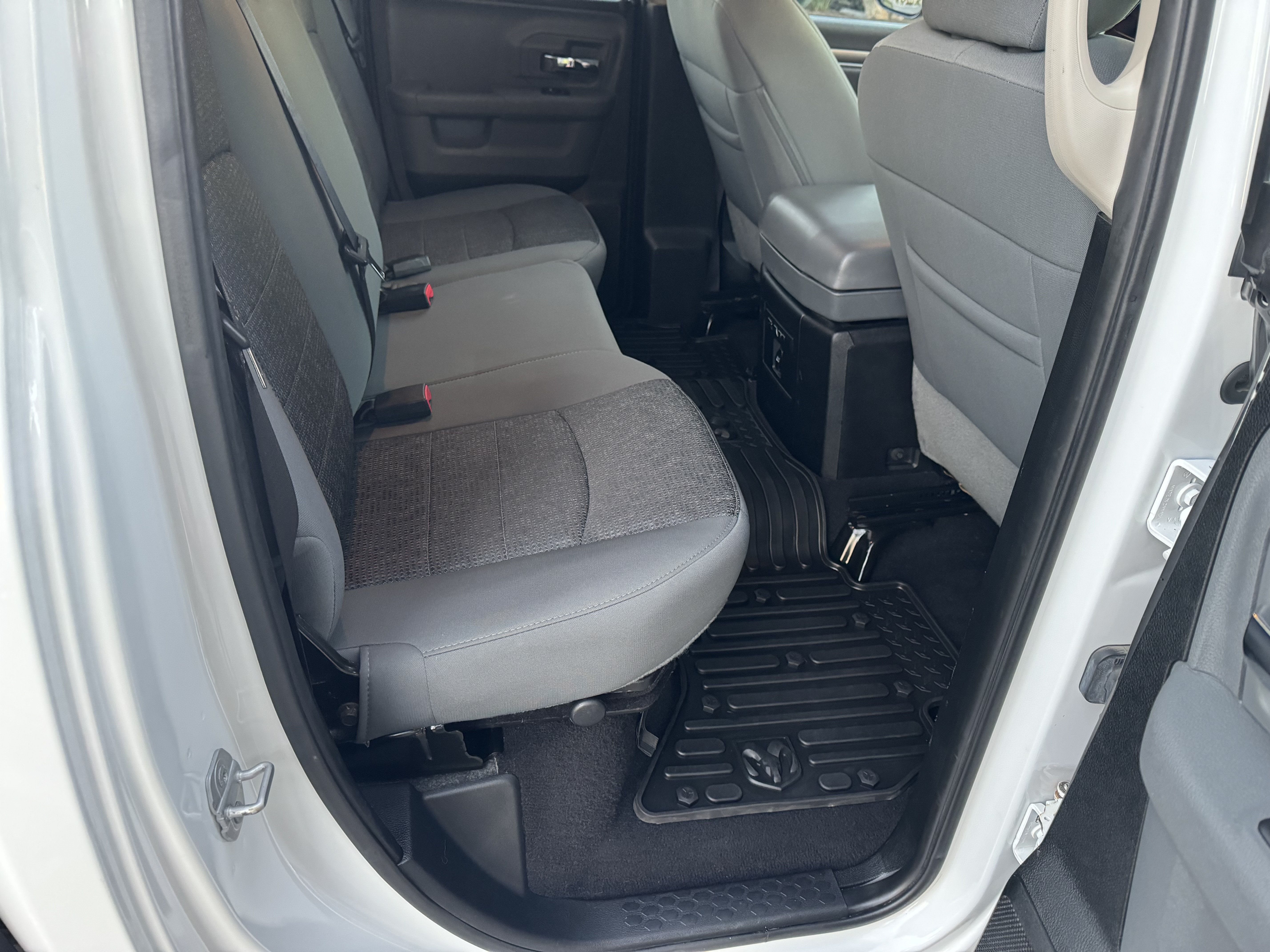 Used 2015 RAM 1500 Big Horn AWD/4WD image 12