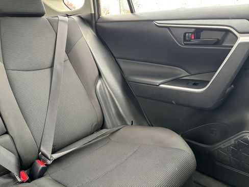 Used 2025 Toyota RAV4 LE image 36