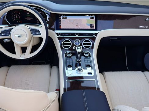 New 2026 Bentley Continental GTC AWD/4WD image 4