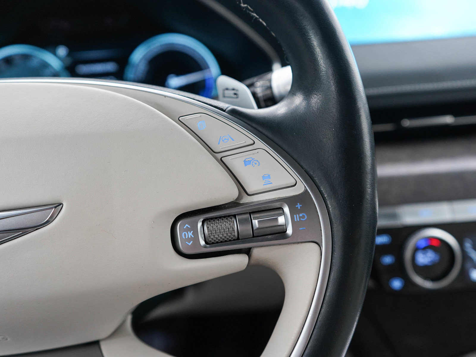 Used 2023 Genesis Electrified G80 AWD/4WD image 25