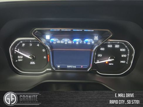 Used 2021 GMC Yukon XL Denali w/ Denali Premium Package image 15