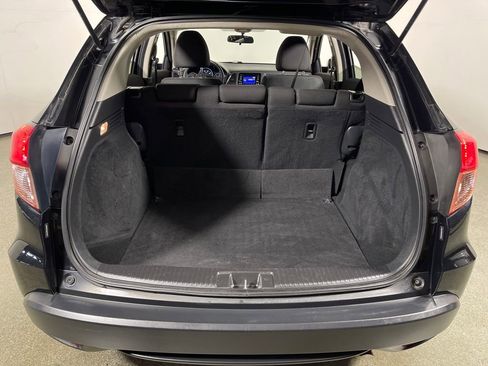 Used 2016 Honda HR-V LX image 10