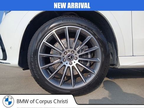 Used 2025 Mercedes-Benz GLE 450e 4MATIC image 5