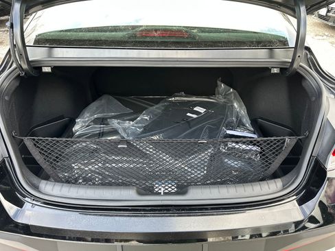 New 2026 Hyundai Elantra SE FWD image 10