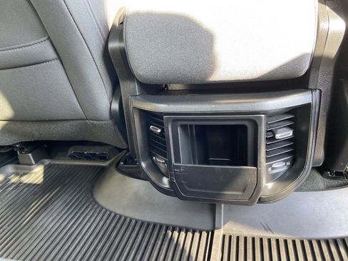 Used 2021 RAM 1500 Big Horn AWD/4WD image 37