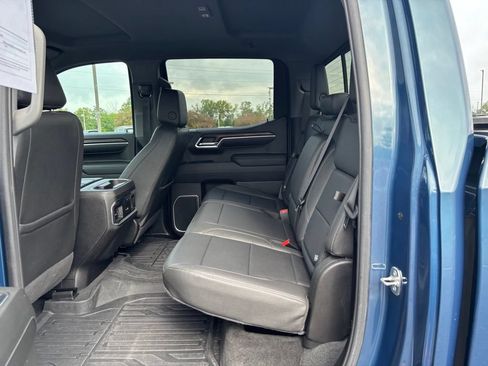Used 2024 GMC Sierra 1500 SLT w/ SLT Premium Plus Package AWD/4WD image 18