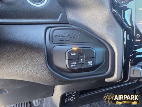 New 2025 RAM 2500 Tradesman AWD/4WD image 21