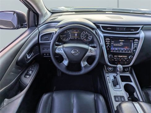 Used 2018 Nissan Murano SL w/ Moonroof Package image 17
