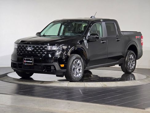 New 2025 Ford Maverick XLT w/ XLT Luxury Package image 12