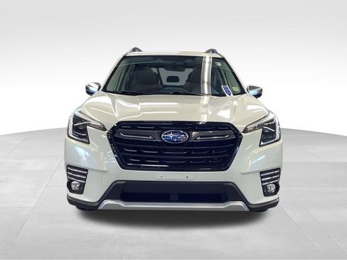 Certified 2023 Subaru Forester Touring AWD/4WD image 6