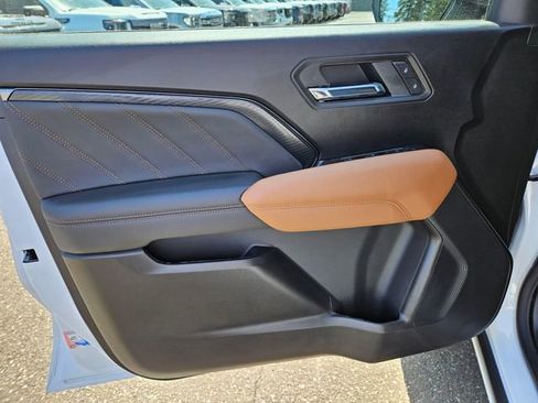 New 2026 GMC Canyon AT4 AWD/4WD image 21