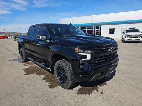 Used 2023 Chevrolet Silverado 1500 LT Trail Boss w/ LT Trail Boss Premium Package image 4