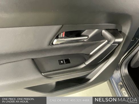 Used 2025 MAZDA CX-50 AWD 2.5 S w/ Accent Package image 20