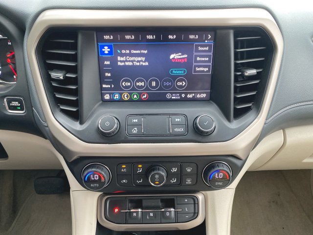 Used 2023 GMC Acadia Denali FWD image 13