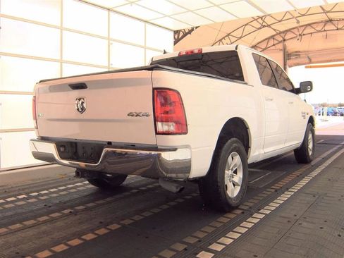 Used 2019 RAM 1500 Classic SLT w/ Luxury Group AWD/4WD image 5