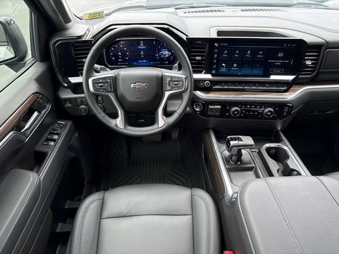 Used 2026 Chevrolet Silverado 1500 LT Trail Boss w/ LT Trail Boss Premium Package AWD/4WD image 20