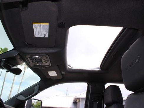 Used 2024 GMC Sierra 2500 AT4 w/ AT4 Premium Plus Package AWD/4WD image 21