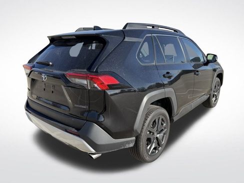 Used 2024 Toyota RAV4 Adventure image 7