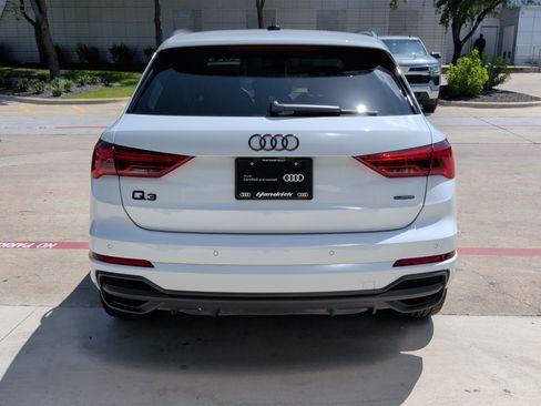 Used 2023 Audi Q3 2.0T Premium Plus w/ Premium Plus Package AWD/4WD image 9