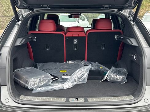 New 2026 Genesis GV80 3.5T e-SC image 18