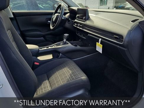 Certified 2025 Honda HR-V LX image 11