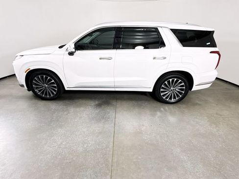 Used 2024 Hyundai Palisade Calligraphy AWD/4WD image 4
