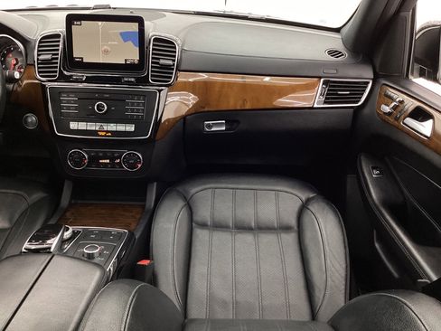 Used 2018 Mercedes-Benz GLS 450 4MATIC image 29
