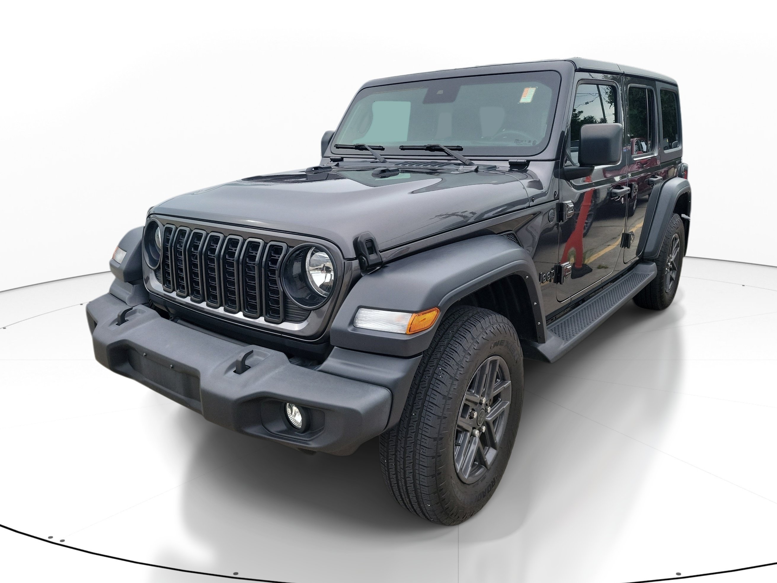 Used 2025 Jeep Wrangler Unlimited Sport AWD/4WD image 3